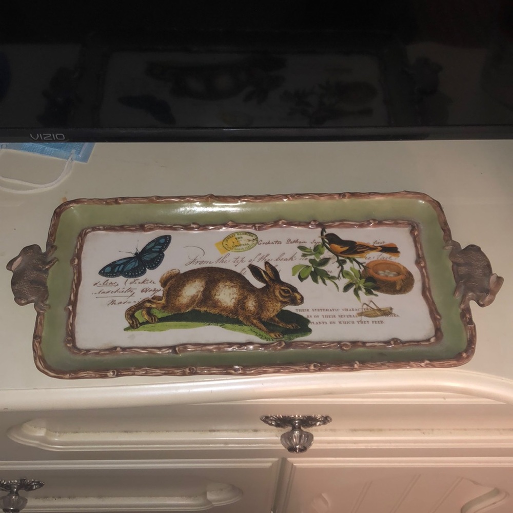 Decorative serving platter or miscellaneous holder